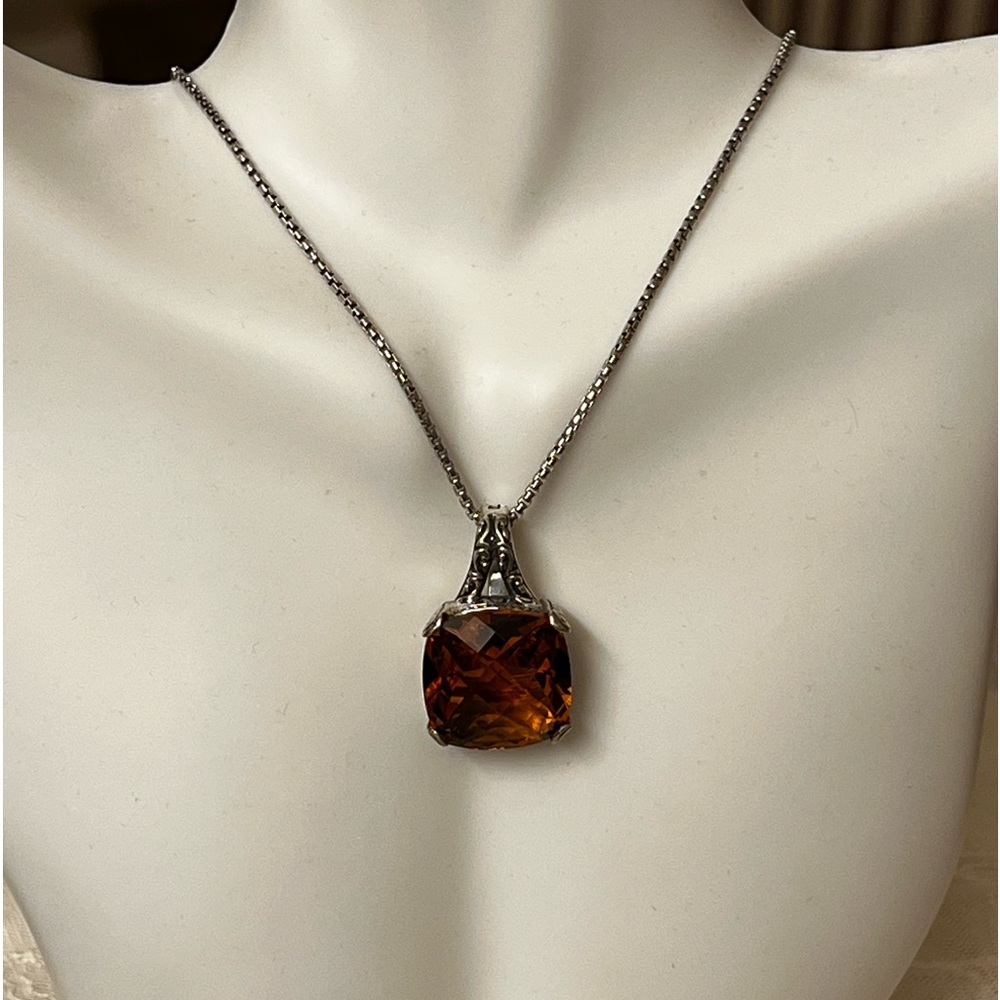 Sterling silver handmade necklace with and authentic citrine stone